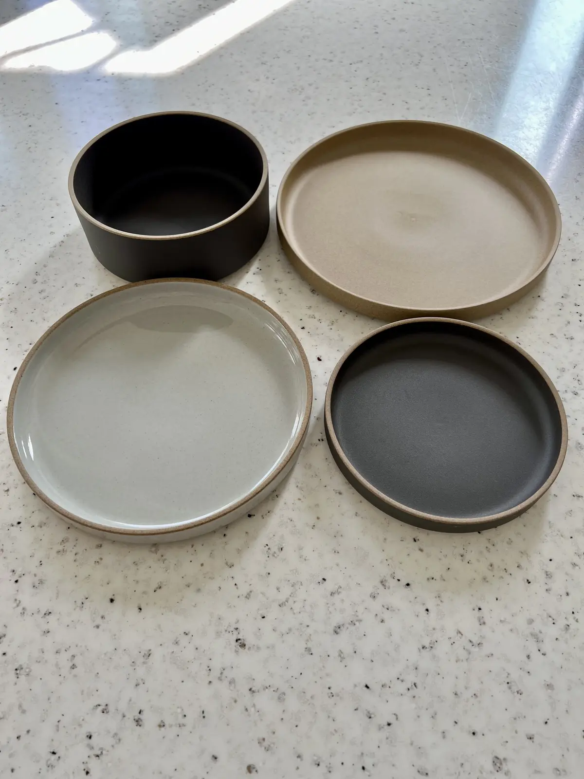 ハサミポーセリンのお皿