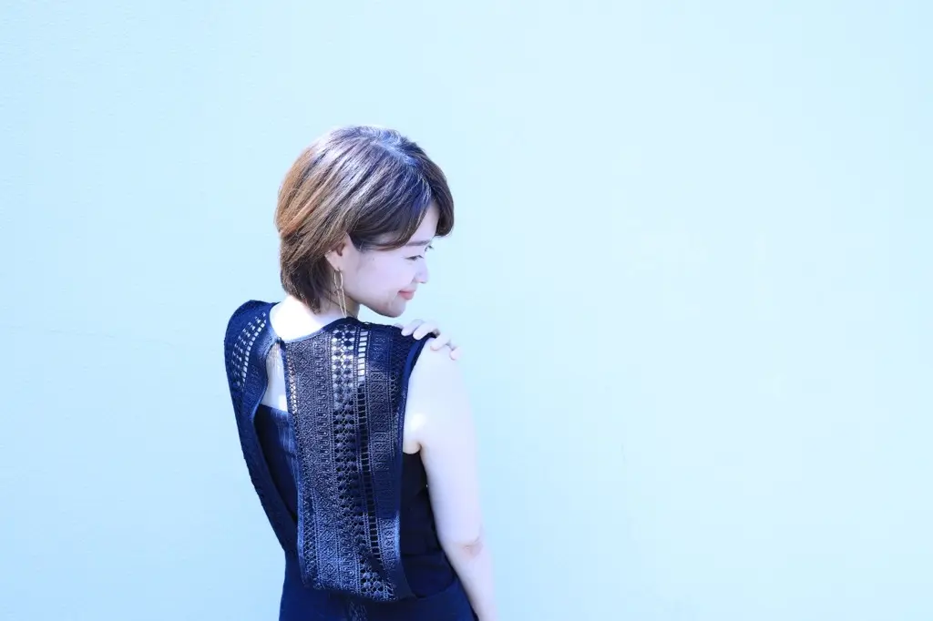 オールマイティーに使える黒のオールインワの画像_3