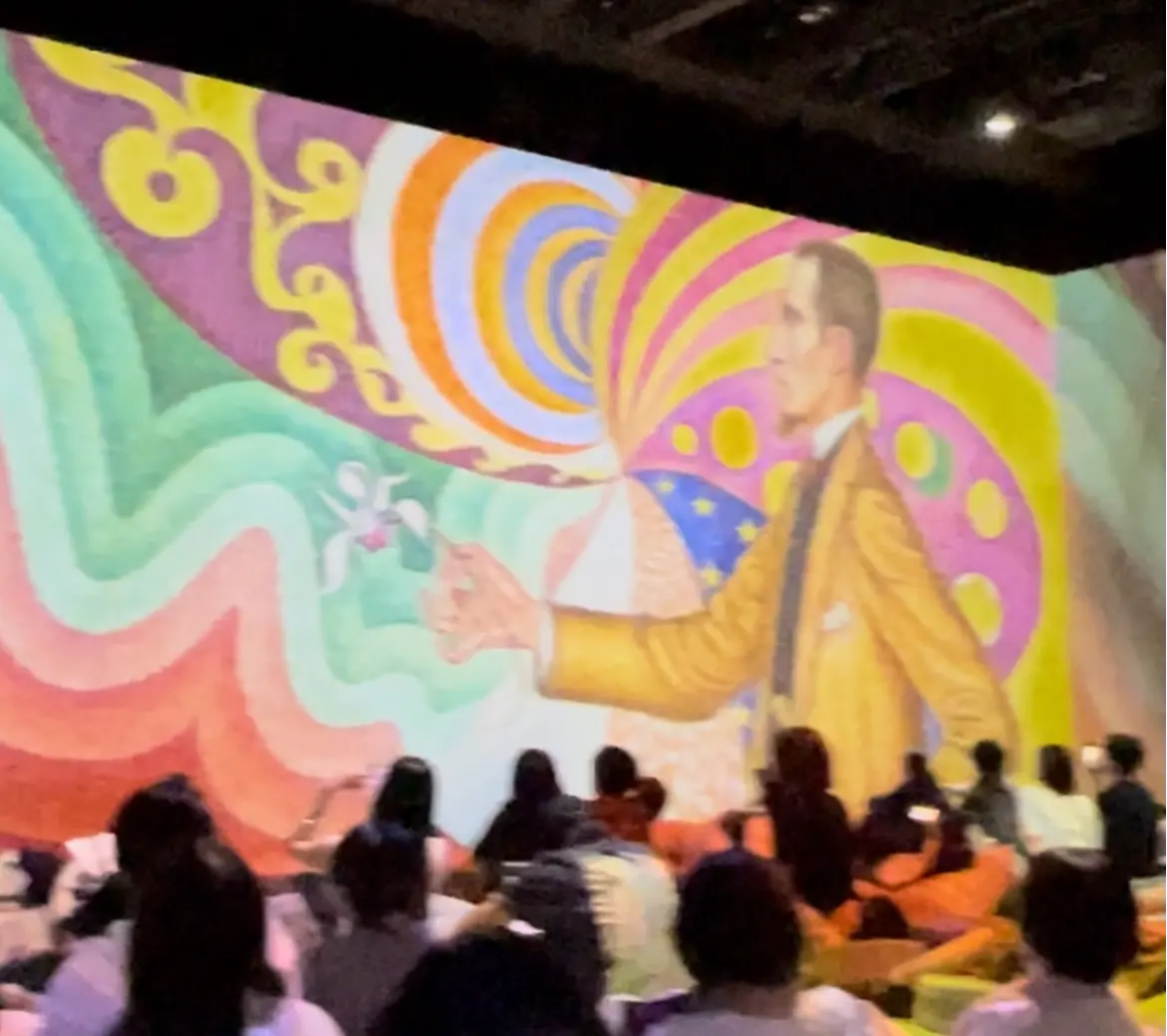 Immersive Museum TOKYO 2023、イマーシブミュージアムTOKYO 2023、ミュージアム内、映像、ジョルジュ・スーラ、点描写、ポスト印象派、印象派