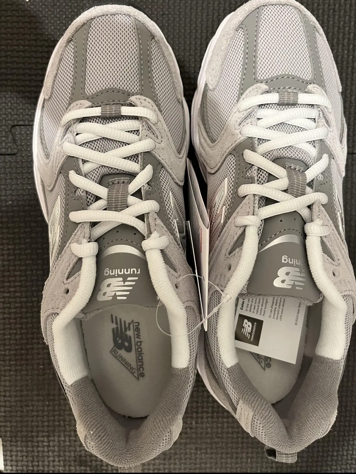 春夏スニーカー購入の画像_4