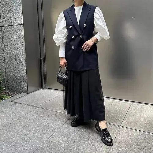 【50代 ファッション】服装に迷った日の参考に！秋のお出かけコーデ25選