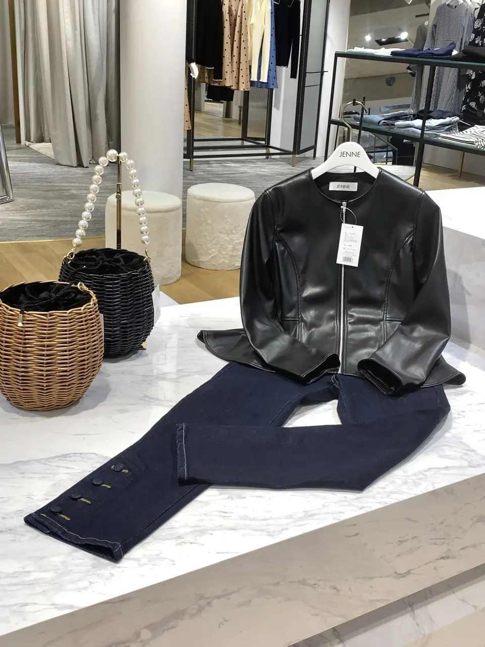 JENNEディスプレイ