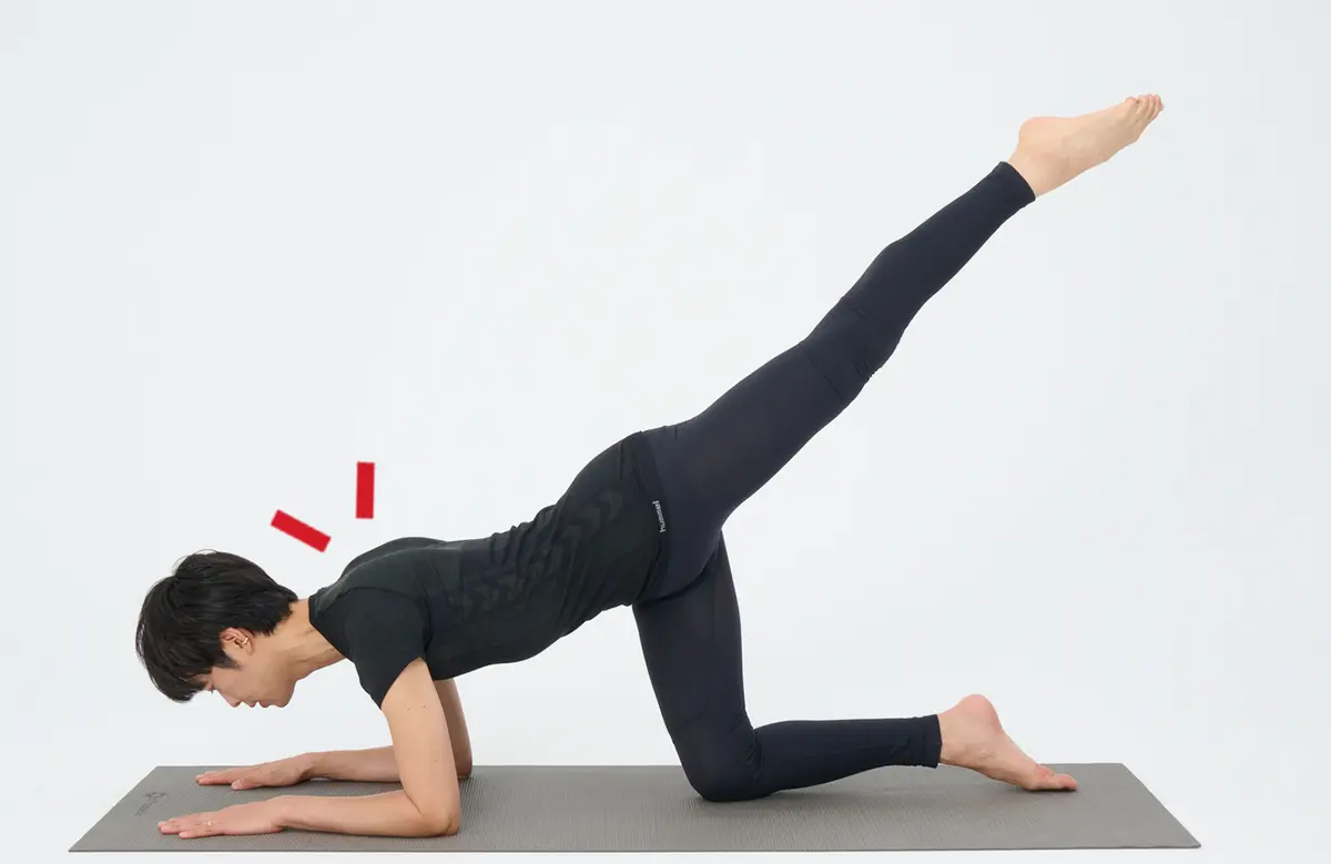 OurAge×Webエクラ　床バレエ_片尻アップ_NG