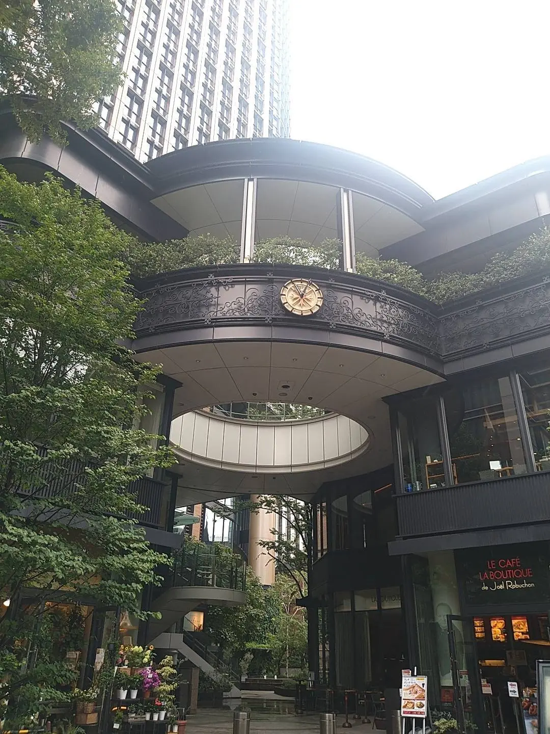 丸の内ブリックスクエア