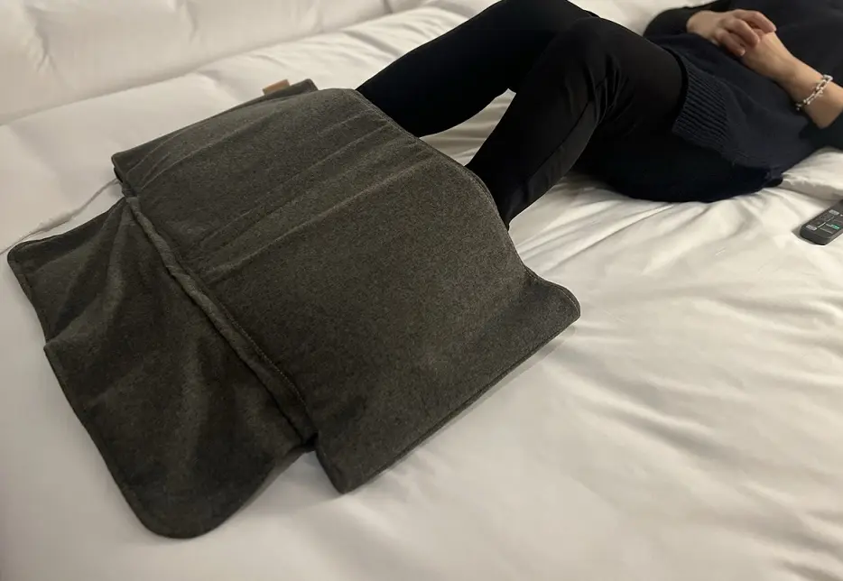 パナソニック　エアーマッサージャー　ねるまえホットリフレ