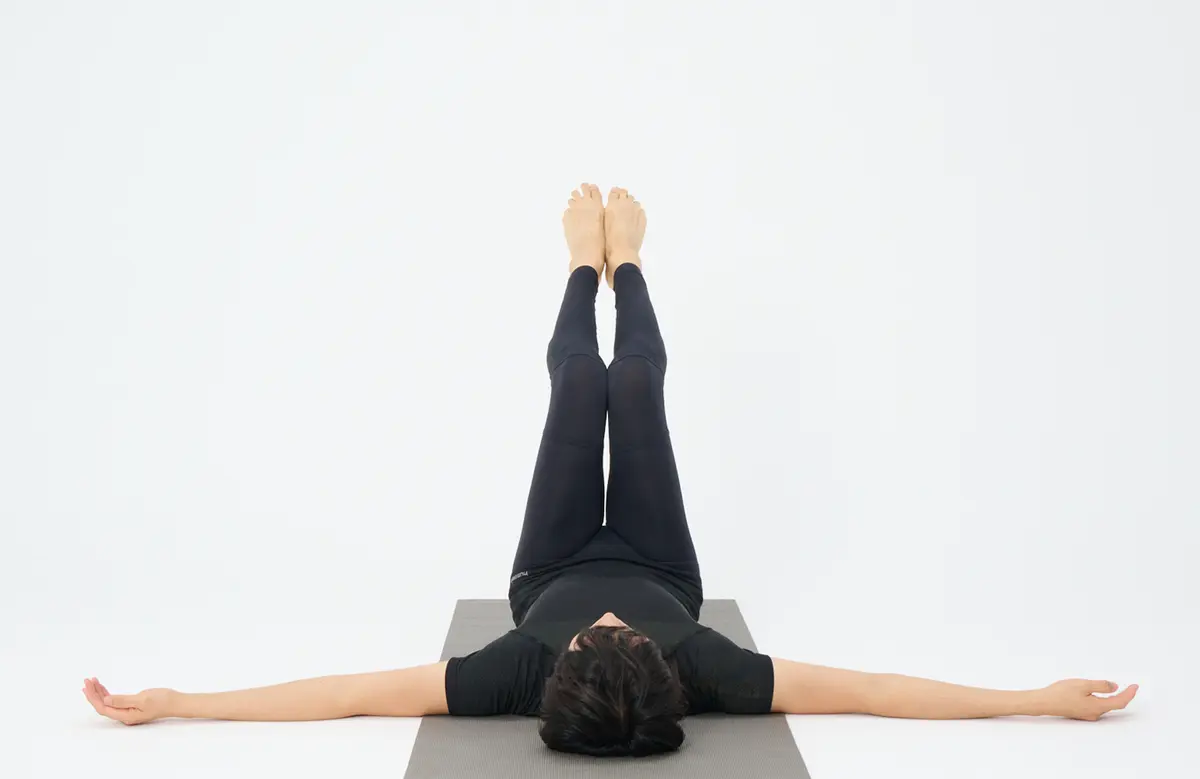 OurAge×Webエクラ　カエル足伸ばし_02