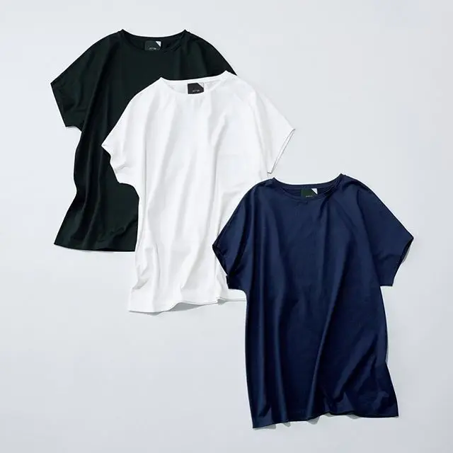 人気スタイリスト村山佳世子×ATON（エイトン）『大人が素敵に見えるTシャツ』