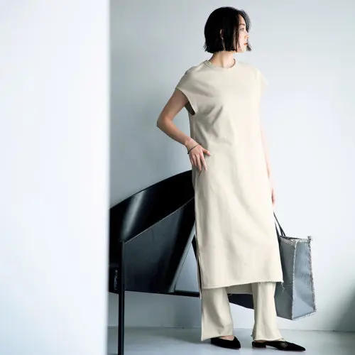 upper hights スウェットワンピース、スウェットパンツ