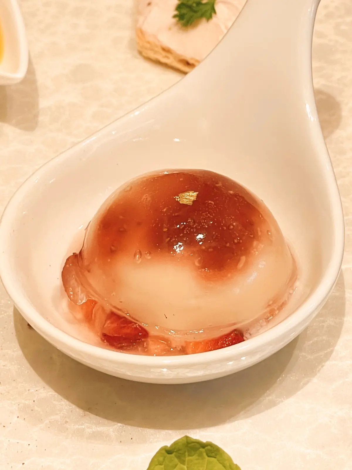 東京會舘、本舘、東京會舘本舘、苺大福、苺水饅頭、水饅頭、フリーフロー