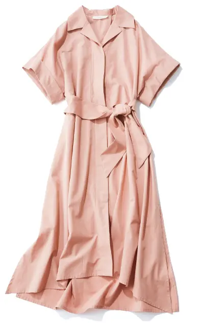 ワンピースも前後差のあるデザイン