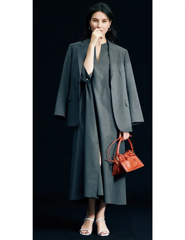 ジャケット＆ワンピースならきちんと見えて