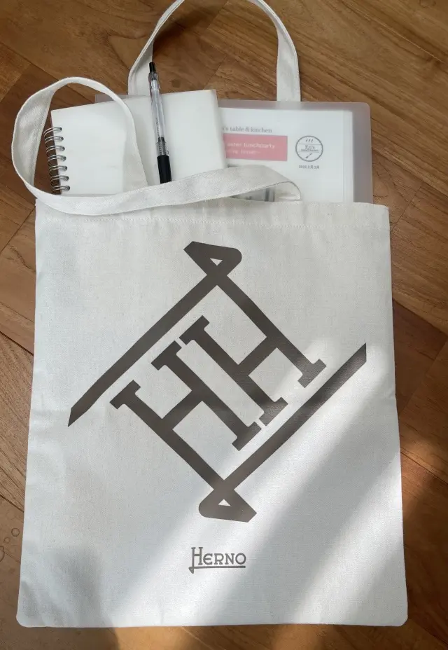 発売までカウントダウン！HERNO×écの画像_2