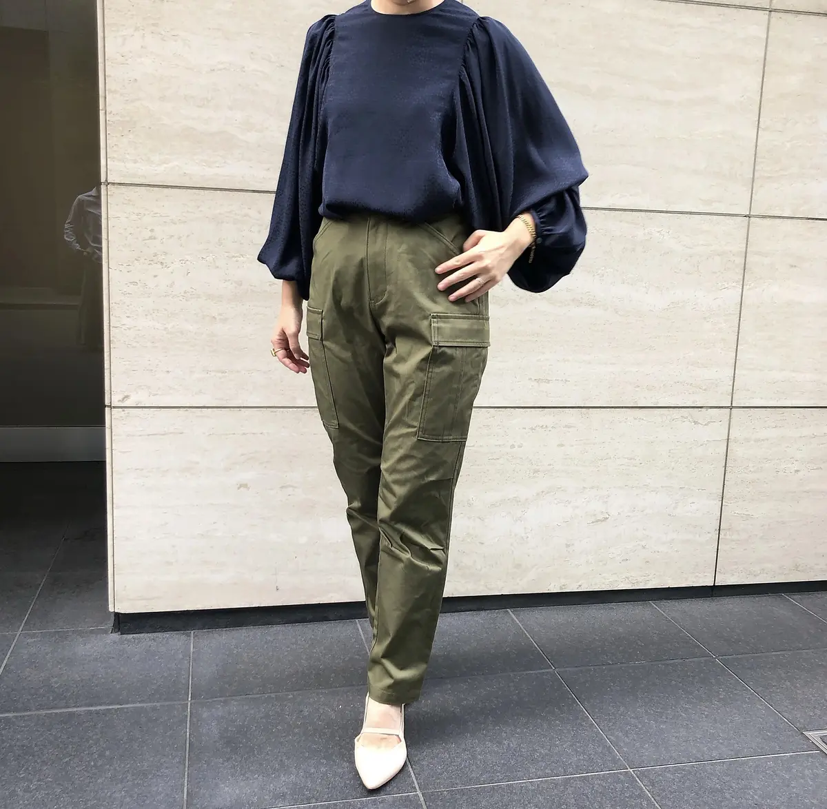 E by eclat ボリューム袖ブラウス