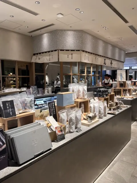 白✖️黒　大人のモノトーンジレコーデの画像_19