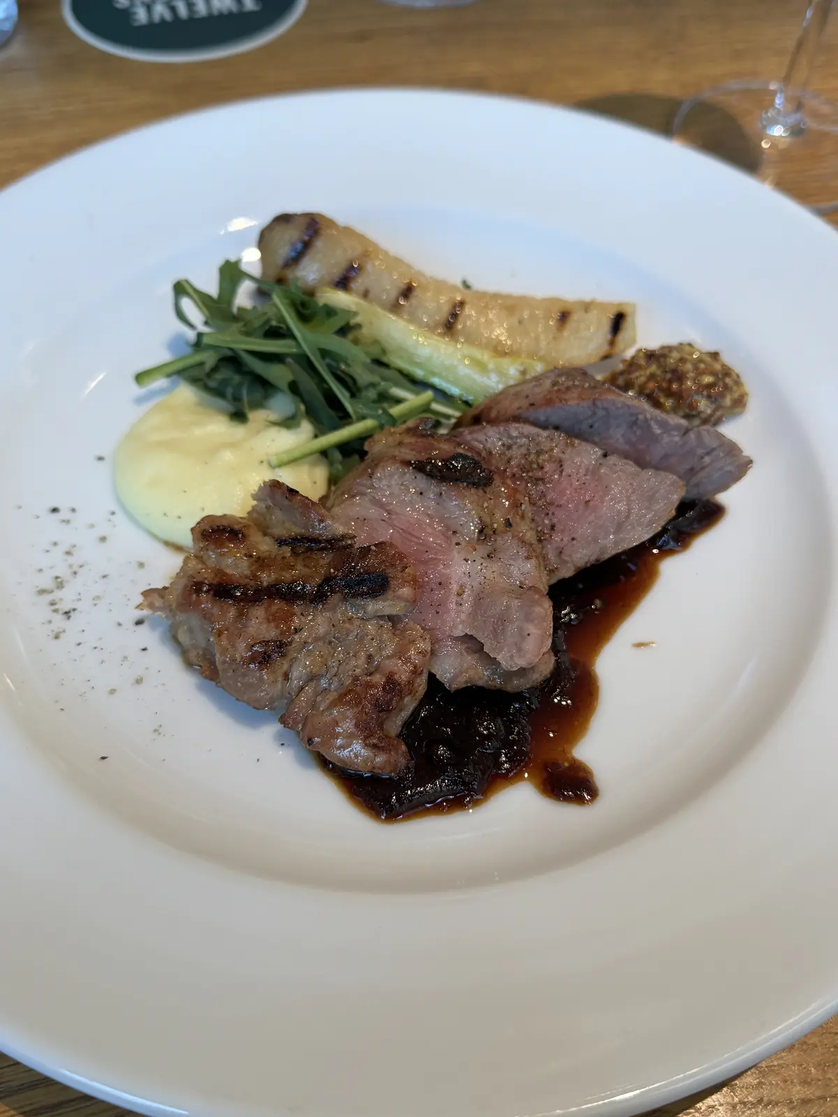 TWELVE GARDENS BAR&GRILL