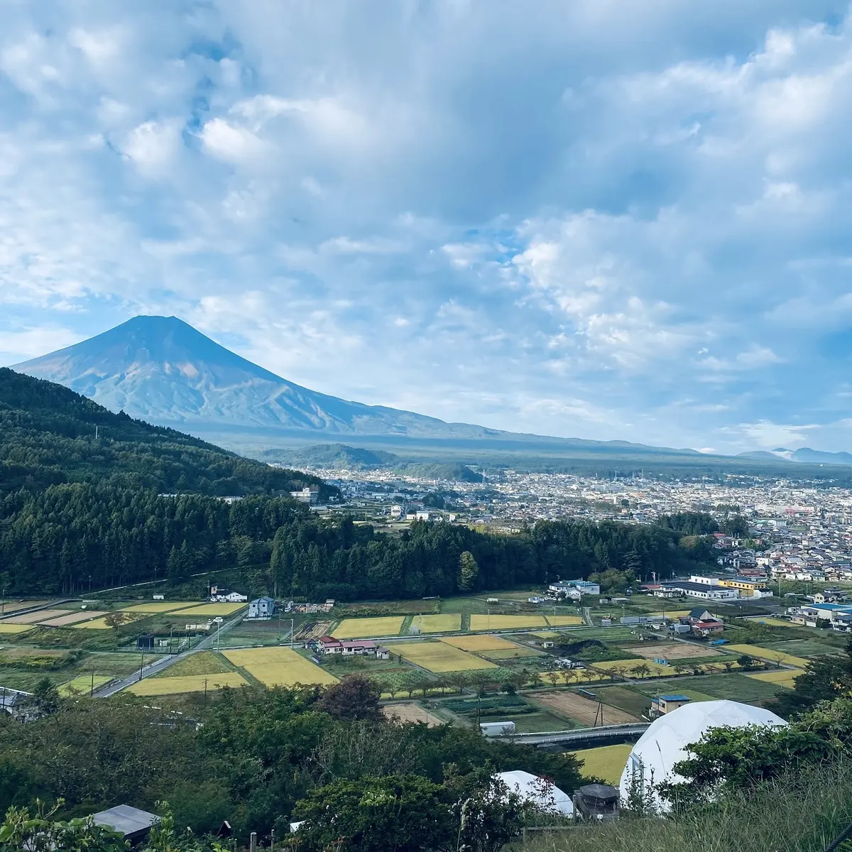 富士山の雄大な景色を眺めながらグランピンの画像_1