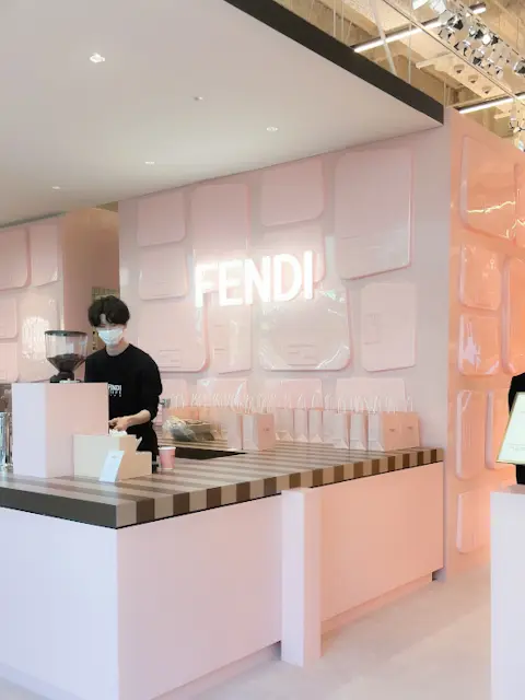 CHANELイベント&FENDIカフェ@の画像_4