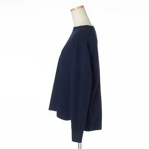 【50代 ファッション】意外。「ネイビーの画像_2