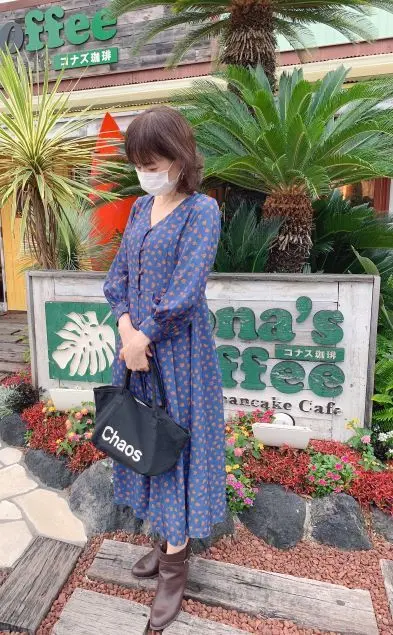 秋色ワンピースコーデでおでかけの画像_1