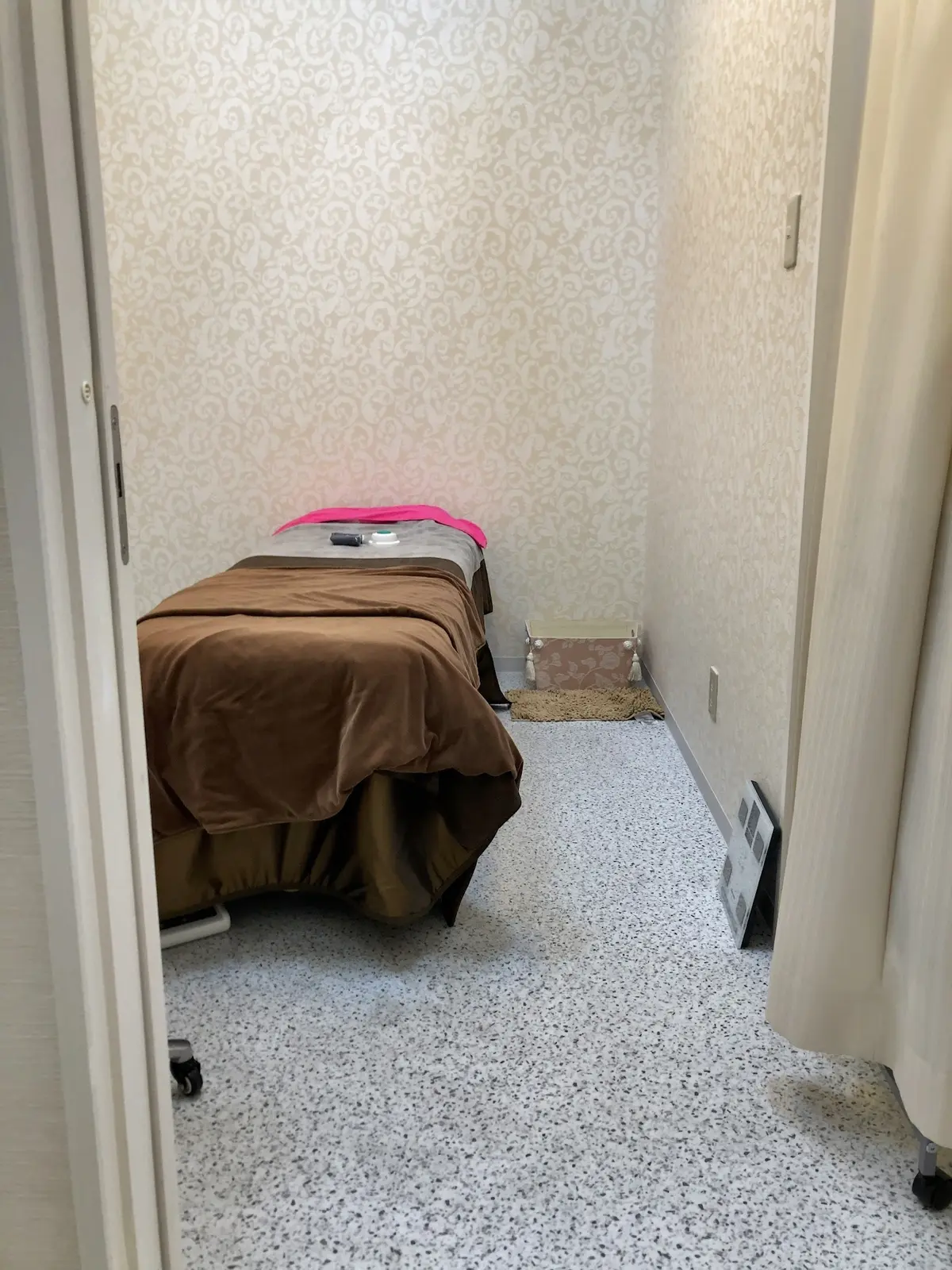 レザートーニングでお肌のトーンアップ　の画像_2