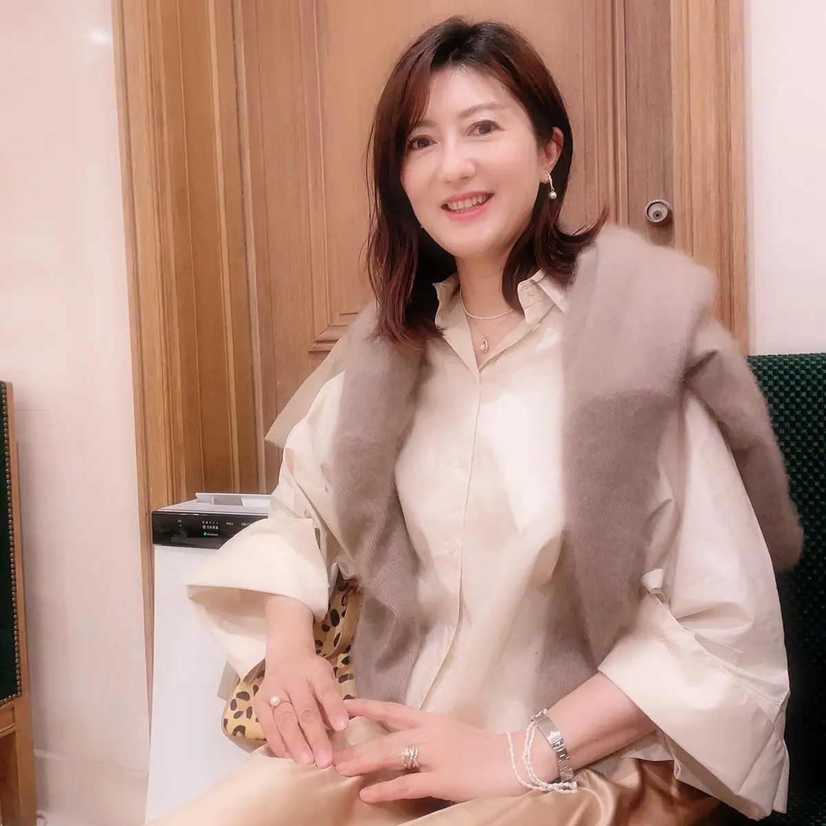 合わせやすいワイドブラウス２コーデの画像_2