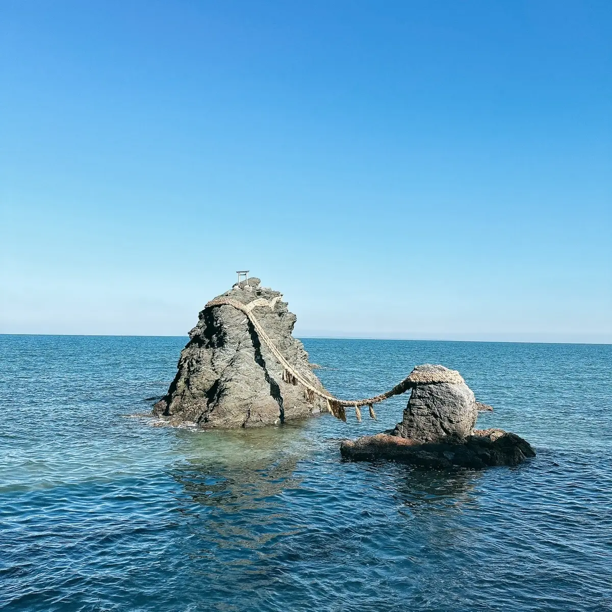 伊勢志摩の夫婦岩