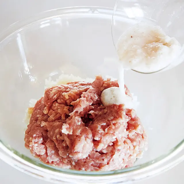 家族みんなで食べたい「長いも入り鶏団子鍋の画像_2