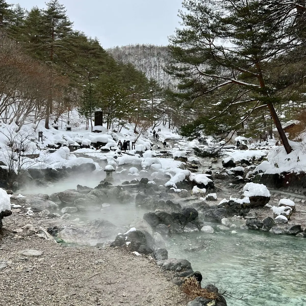 群馬県草津温泉「西の河原公園」園内