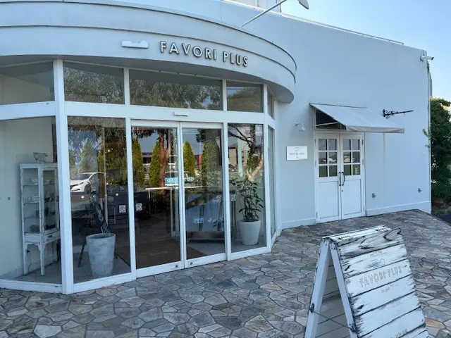 sweets shop FAVORI PLUS