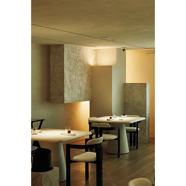 席数は約30席。日本語が話せるスタッフも