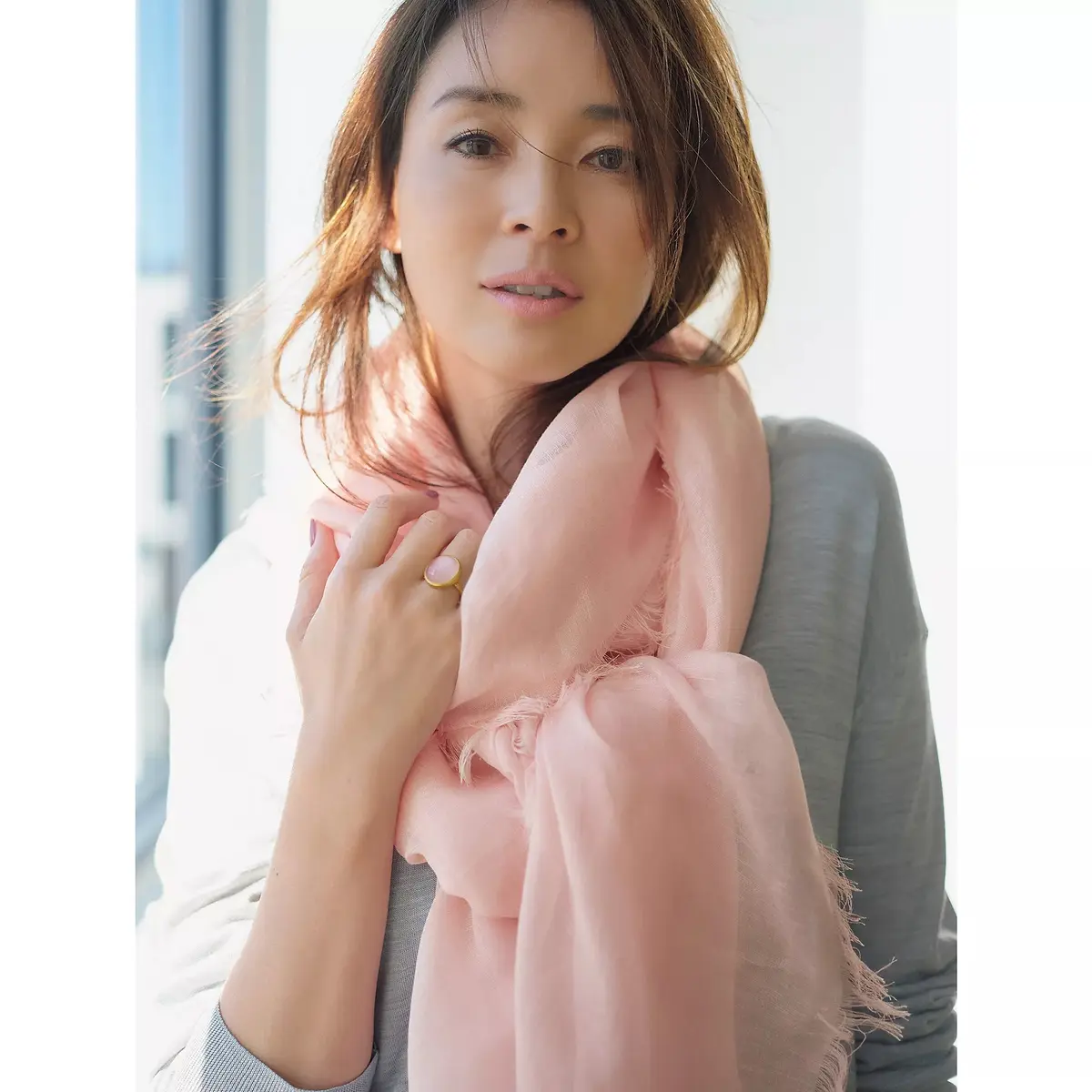 肌もトーンアップ、優しい印象をくれる最愛の画像_7