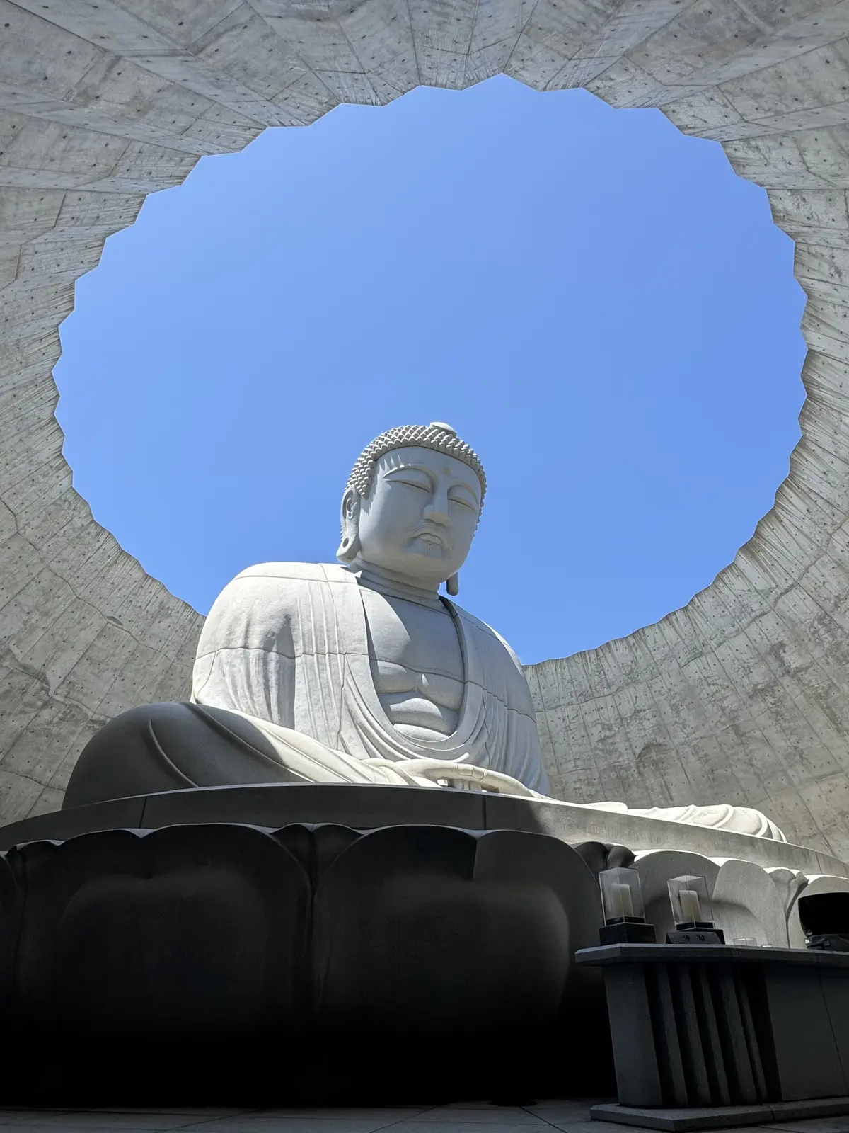 札幌で出会った建築美。真駒内滝野霊園『頭の画像_2