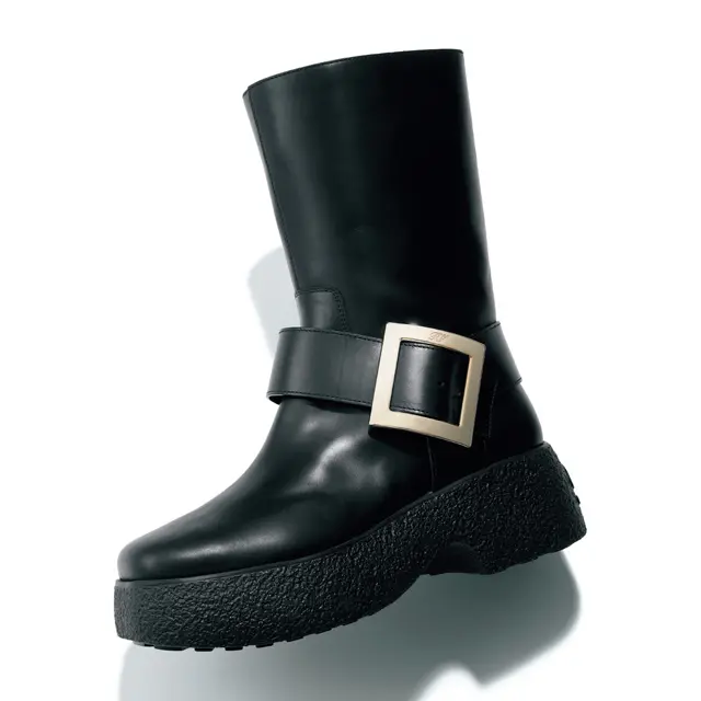 ロジェ ヴィヴィエのショートブーツ