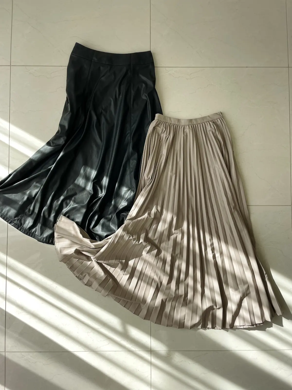 エコレザーのロングスカート①の画像_1