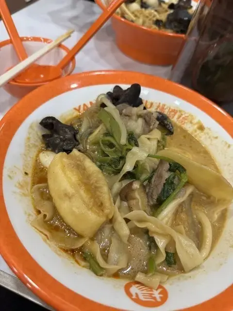 楊国福マーラータン 麻辣湯