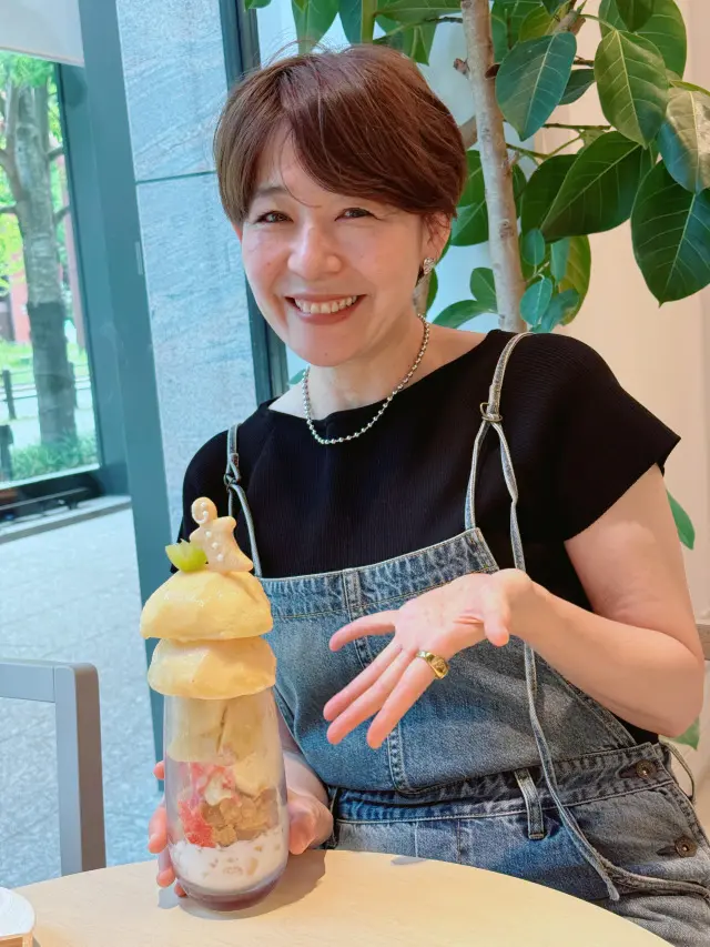 大人カジュアルで楽しむ夏の桃パフェ🍑の画像_6