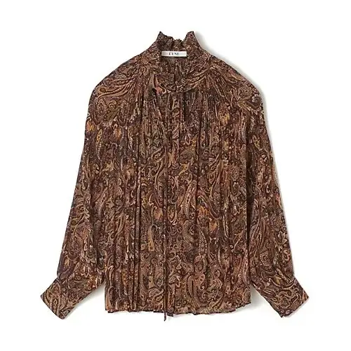 【50代 ファッション】暗くなりがちな冬の画像_20