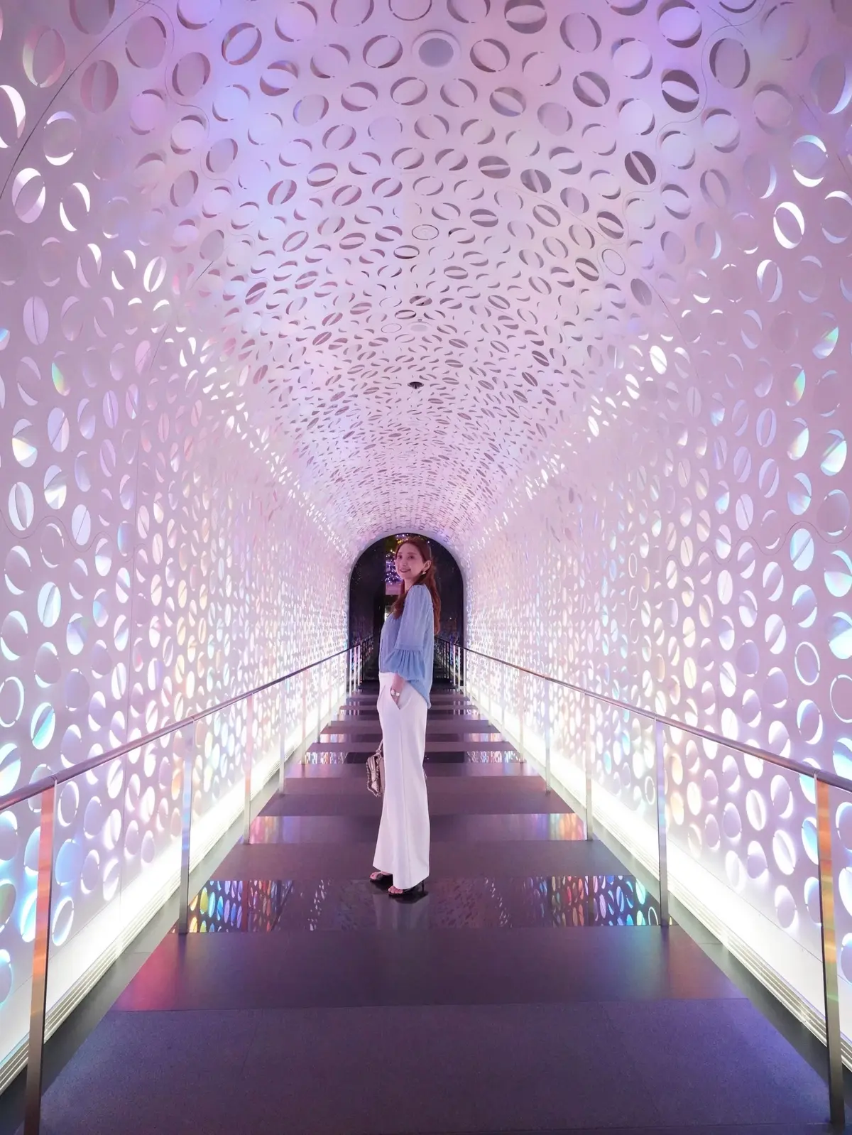 イルミネーションが煌びやかな御堂筋✨「Wの画像_6