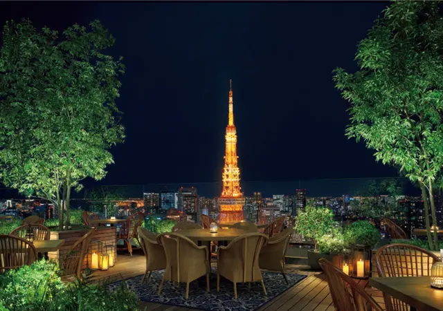 緑に抱かれたGarden Terraceは、基本的に夏期のみの営業予定