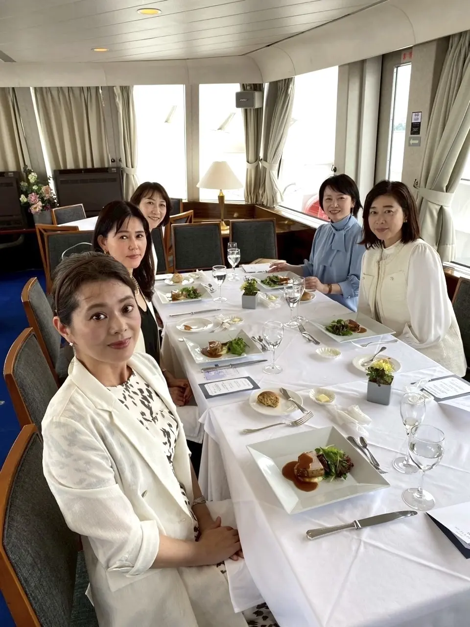 優雅なワンデイトリップ『東京湾ランチクルの画像_6