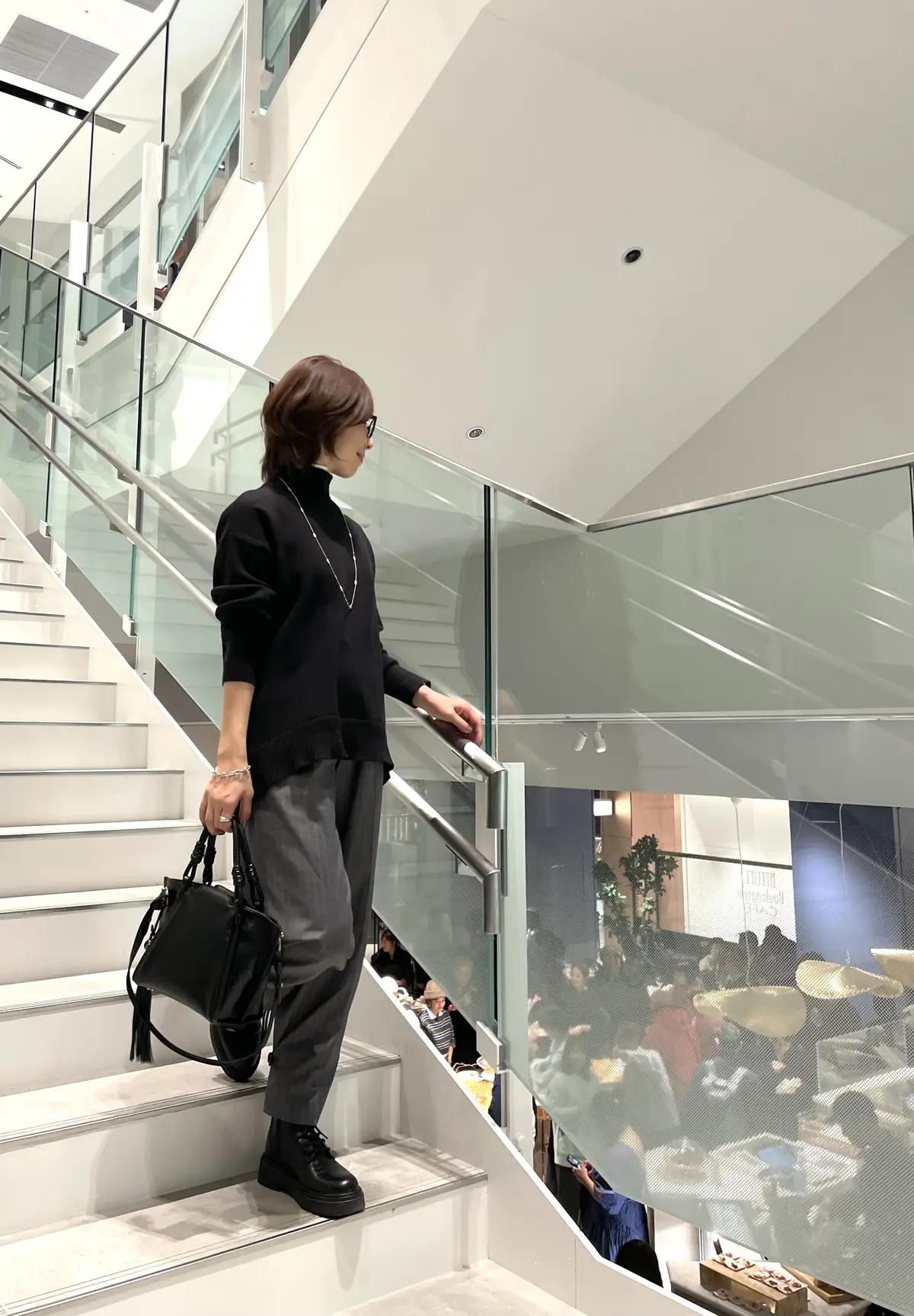 ZARAの編み上げブーツで虎ノ門ヒルズへの画像_2