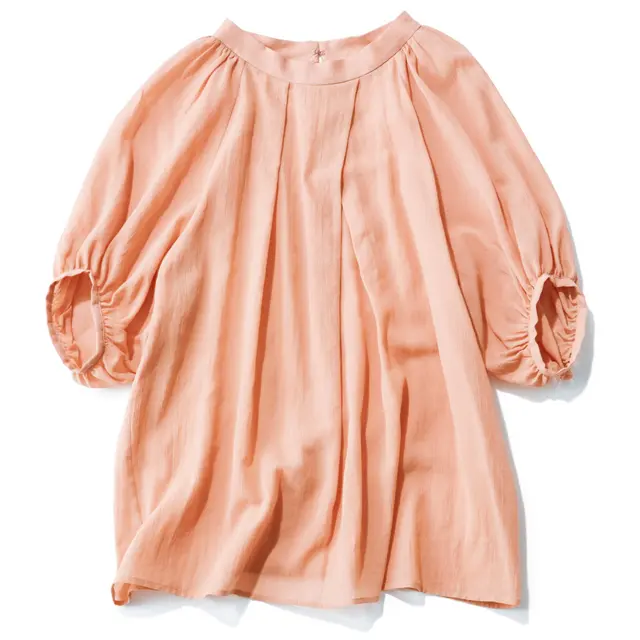 ウィムガゼットのピンクブラウス