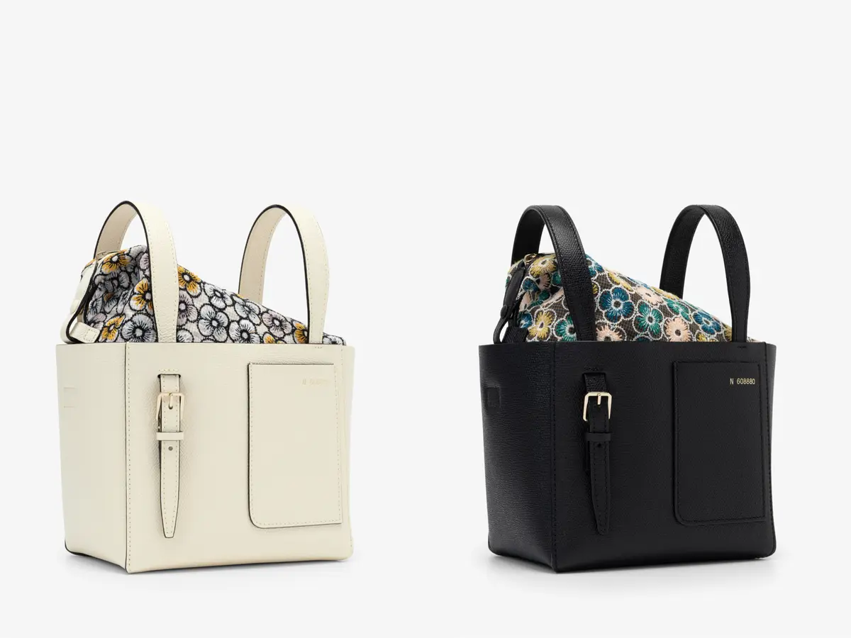 ヴァレクストラ　バケット マイクロ 　ミナ ペルホネン コラボレーションモデル、ホワイトとブラックの２色