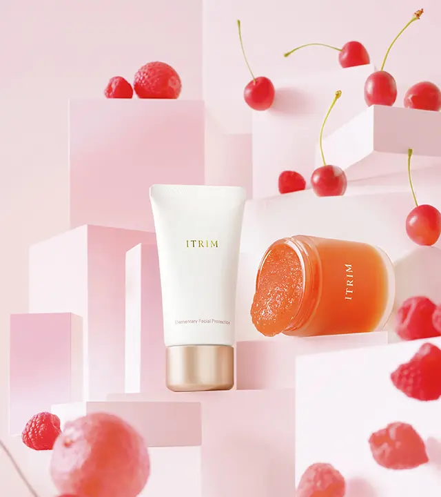 ITRIM エレメンタ リー フェイシャルプロテクション（日焼け止め乳 液） SPF45・PA++++ 80g ￥12,000 ／ITRIM