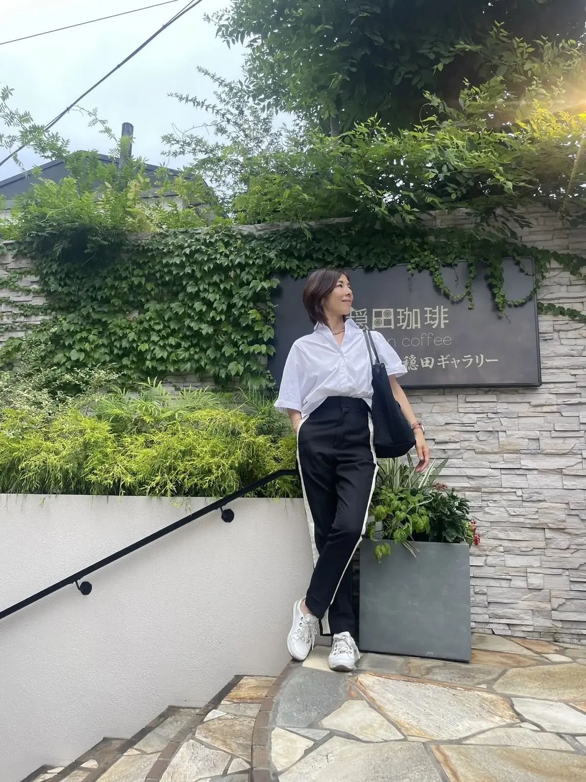 ZARA シャツ愛用　エクラ華組 綾部佳世さん