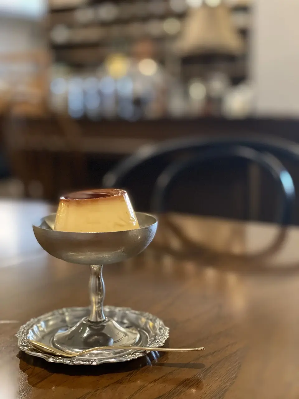 from afarのプリン