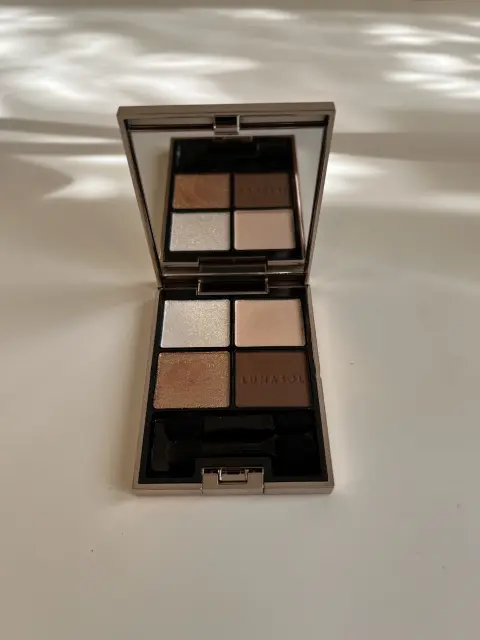 ルナソルアイカラーレーション