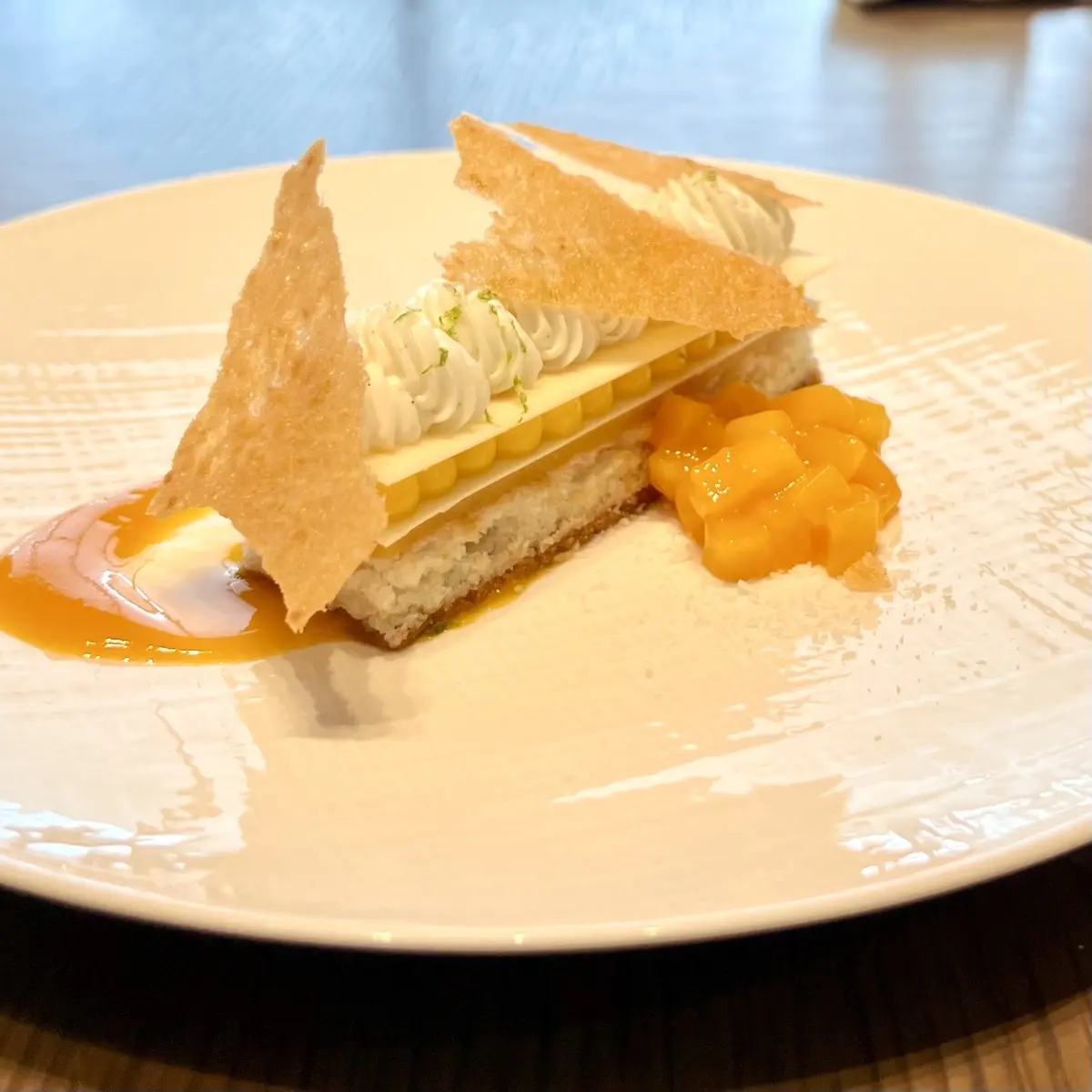 フォーシーズン東京大手町のイタリアンレストラン「PIGNETO（ピニェート）」　デザート