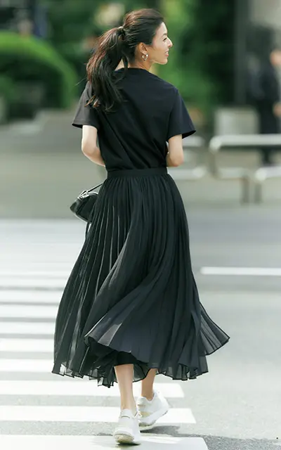 ボリュームスカート　黒　ebure