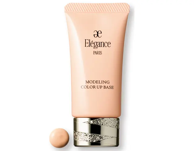 。モデリング カラーアップ ベース OR200 SPF25／PA++ 30g￥4,950／エレガンス コスメティックス